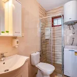 Apartamento Awesome In With House Sea View *