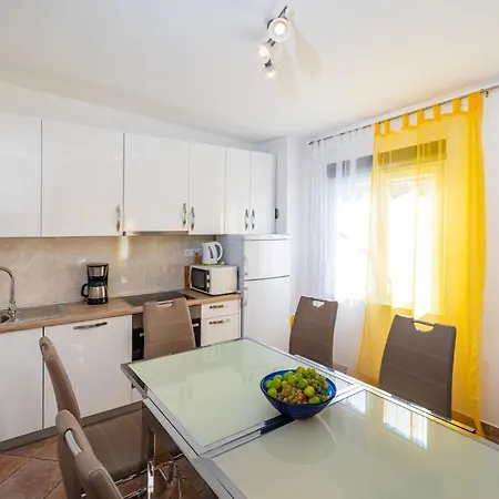 Awesome In With House Sea View * روفانجسكا