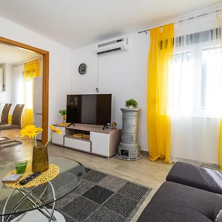 Awesome In With House Sea View * روفانجسكا