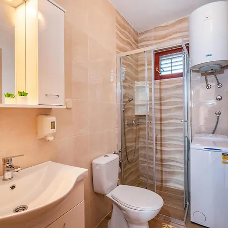 شقة Awesome In With House Sea View *