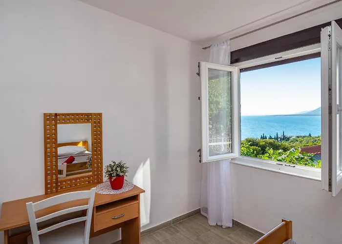 Διαμέρισμα Cozy In With Wifi Rovanjska